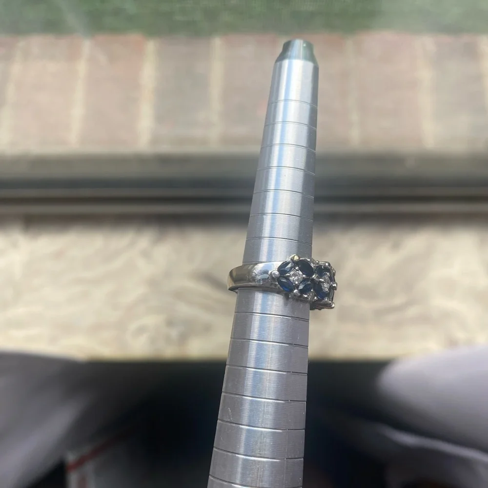 14k white gold diamond and sapphire ring might be EFFY with maker mark bh - Picture 10 of 12